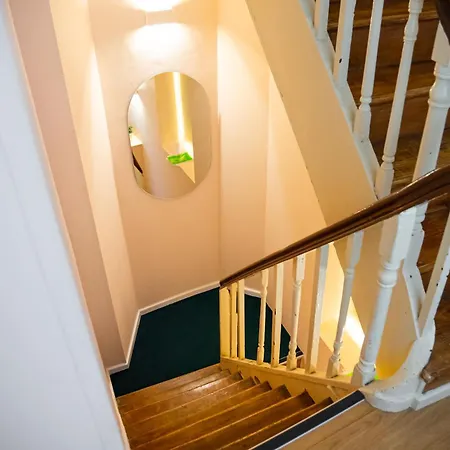 Impar Triplex House * ポルト