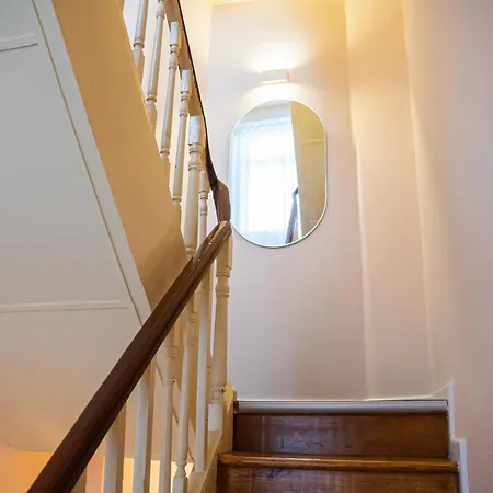 Impar Triplex House * ポルト