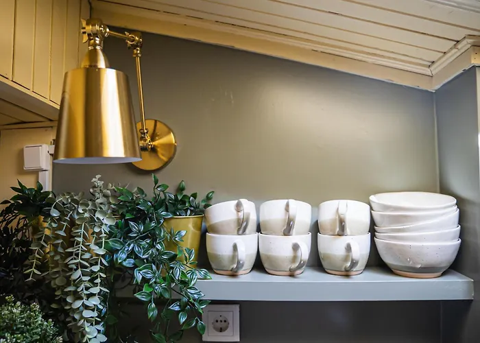 Impar Triplex House *